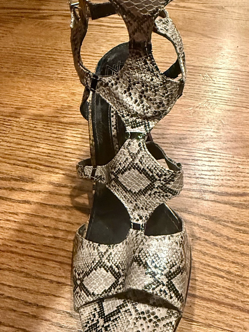 Snake-Print Strappy Women's Sandal - Taupe
